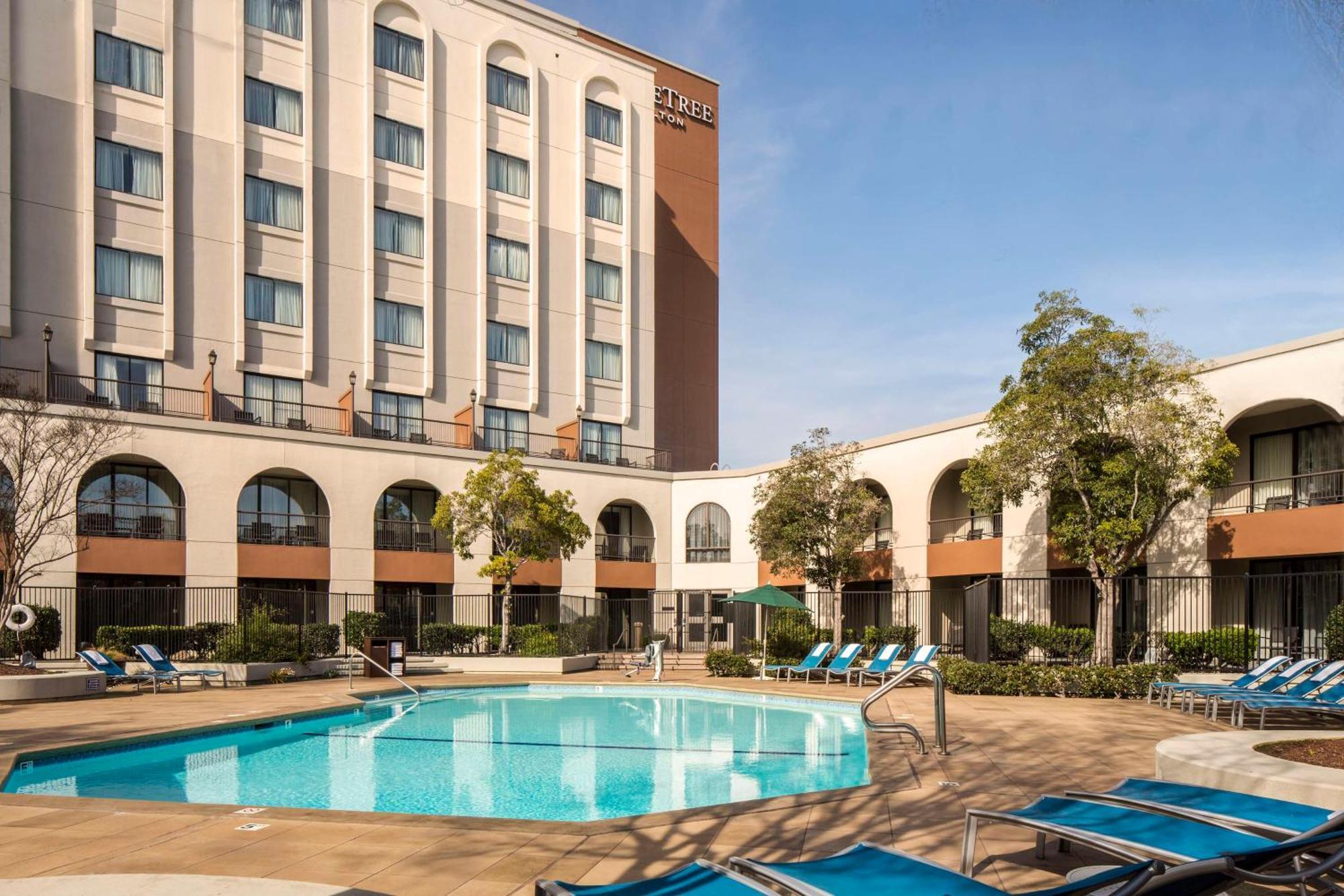 Doubletree By Hilton Newark-Fremont Hotel Luaran gambar