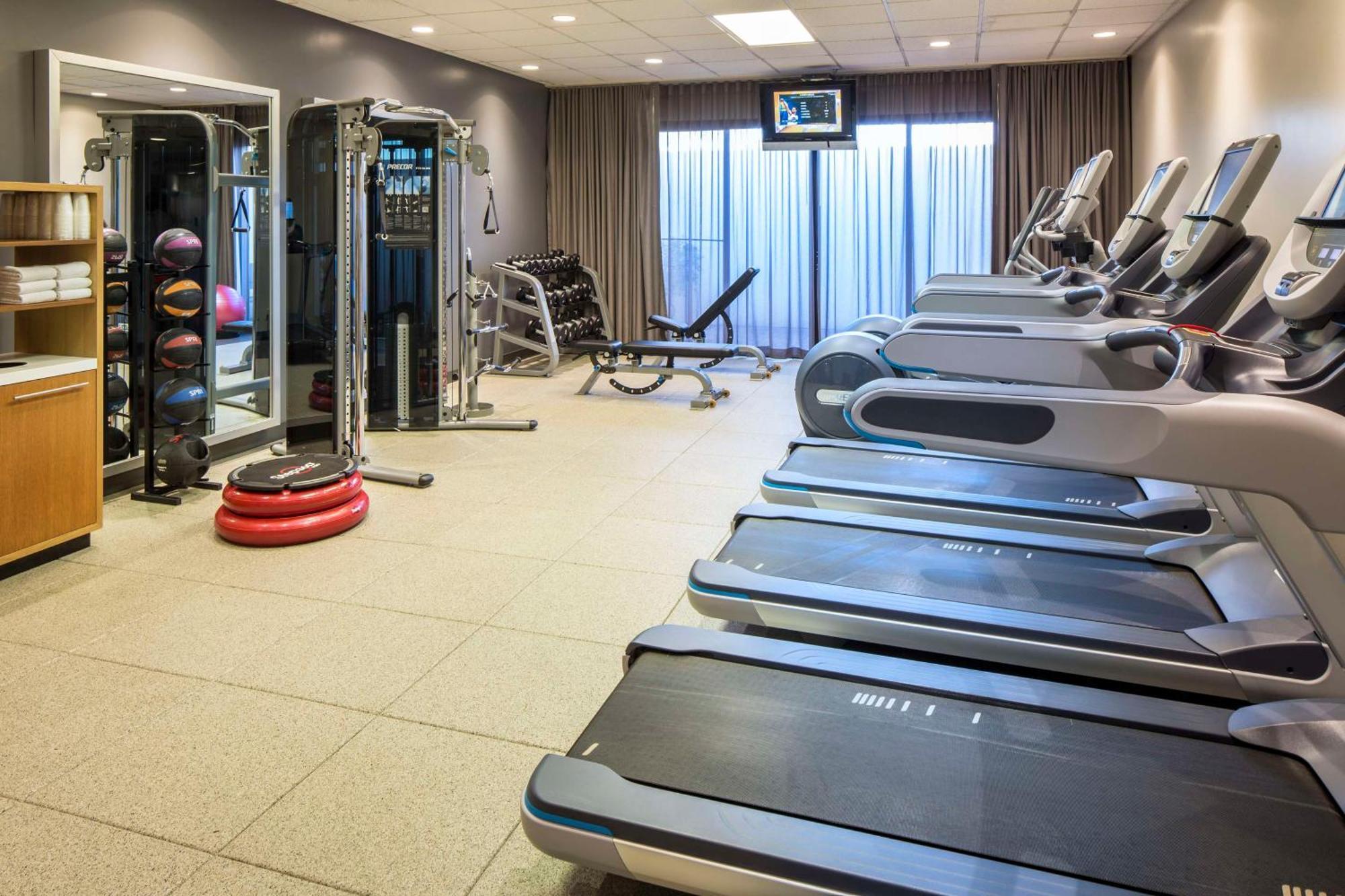 Doubletree By Hilton Newark-Fremont Hotel Luaran gambar
